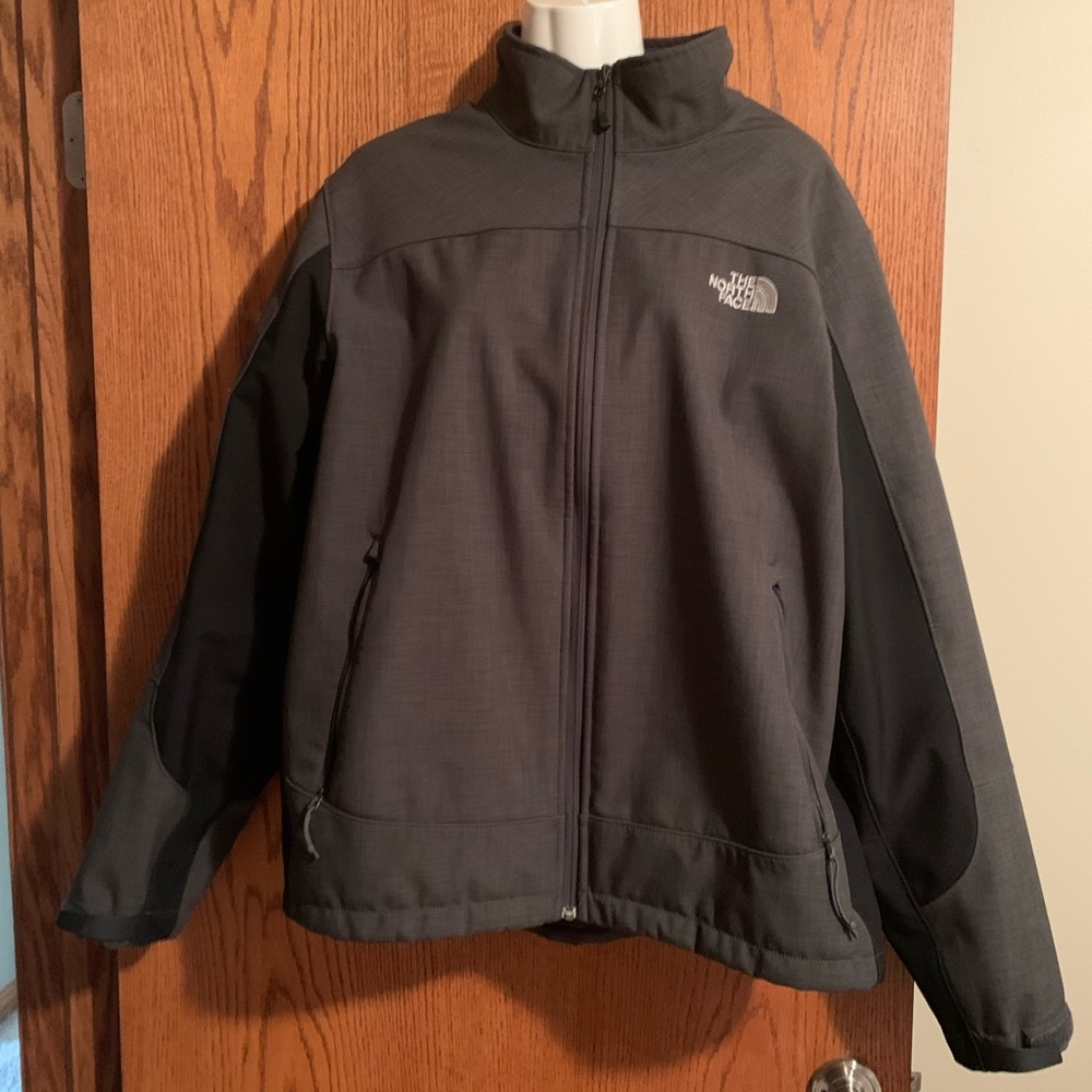 Men’s North Face Coat